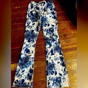 Tinseltown size 1 flare jeans